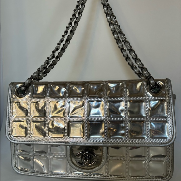 CHANEL Rare & Iconic ICE CUBE Metallic Logo Flap shoulder bag - Picture 1 of 14